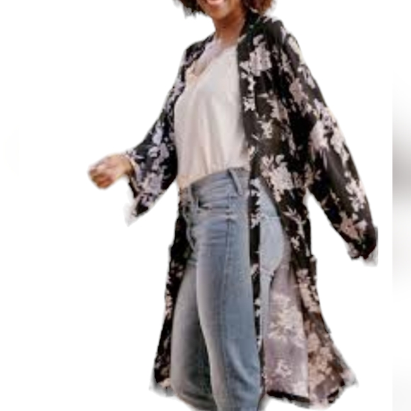 Spiritual Gangster Maya Kimono Cover Up Top Floral Tie Closure Woman's WOMEN'S - Picture 2 of 11